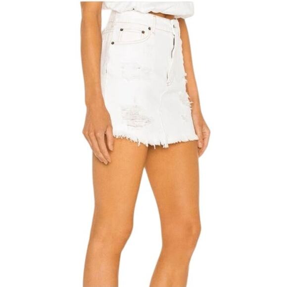 Ser.O.Ya Alli Distressed Mini Denim Skirt Optic White Arizona Size 24 NEW - Picture 4 of 11